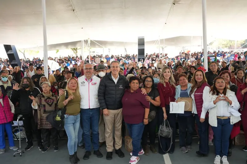 ayto-pue-entrega-despensas-laguna-de-chapulco