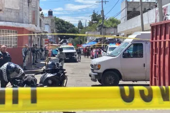 Encuentran un encobijado en un callejón de La Popular Castillotla
