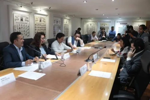 Aprobación de contratos para adquisición de insumos, permitirá un ahorro de 4 mdp a  LX Legislatura