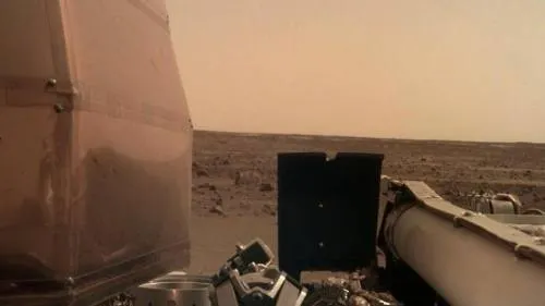 Las primeras imágenes de Marte que envía la sonda InSight