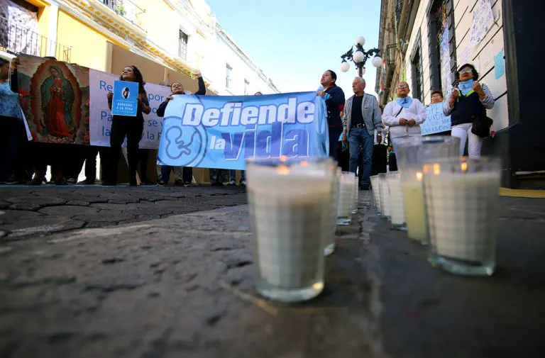 La farsa detrás de la agenda provida