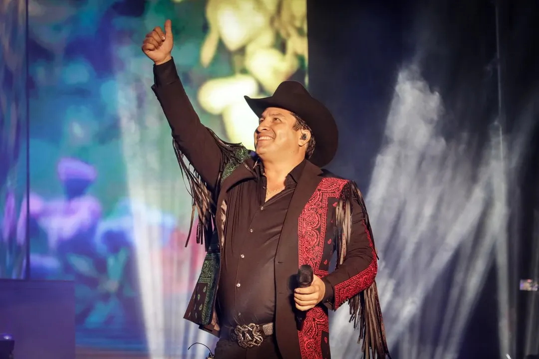 Concierto Julion Alvarez Paseo Bravo