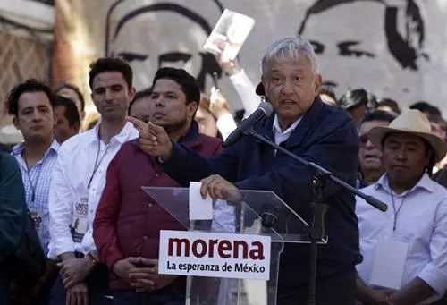 El dedo divino de AMLO aun no ilumina a nadie en Puebla para el 2018