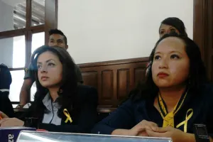 Analizan colocar más guías podotáctiles en la capital