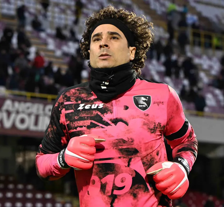 Ochoa - es - criticado - en- Italia