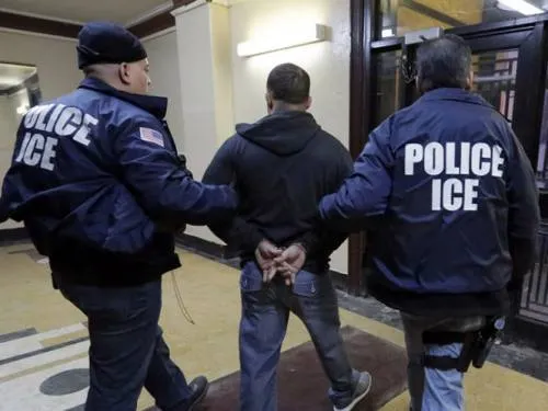 Aplicará Texas partes de la ley antiinmigrante SB 4