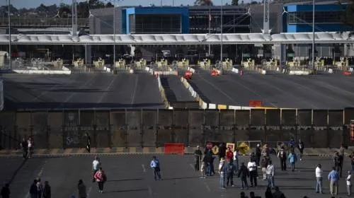 Reabre EE.UU. paso a peatones en la garita de San Ysidro