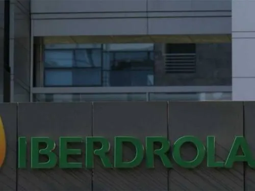 Investigan en España a Iberdrola por alterar precio de la luz