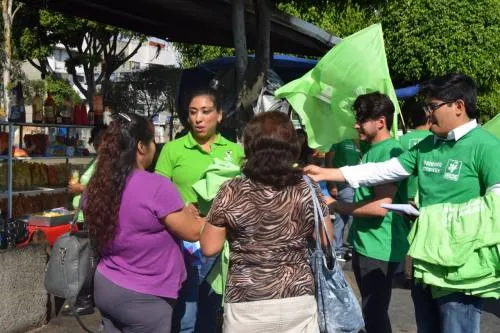 Propone Norma Pimentel menos Diputados en el Congreso de la Unión