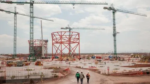 Equipo de López Obrador anuncia comisión negociadora para inversionistas del NAIM