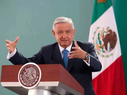 TEPJF deja sin efectos prohibición para transmitir ‘mañaneras’ por parte del INE