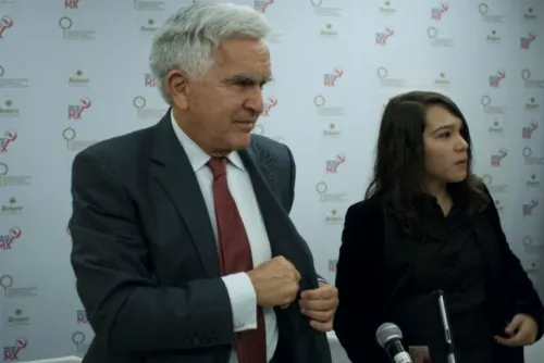 Libran orden de aprehensión contra ex fiscal anticorrupción de Nuevo León