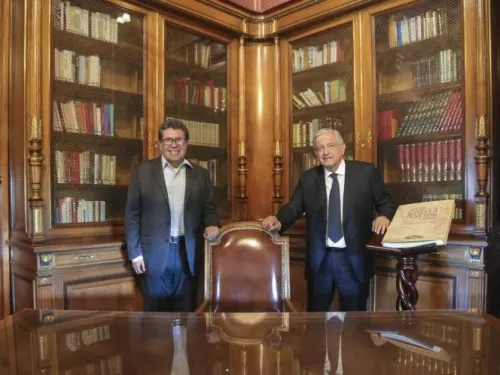 Ricardo Monreal se reúne con López Obrador
