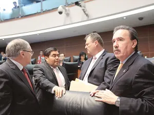 Cambios en la Ley de Ingresos quitan a estados; Senado debate minuta de diputados