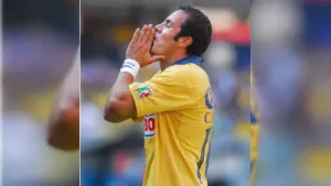 Cuauhtémoc Blanco anuncia su retiro como jugador de futbol