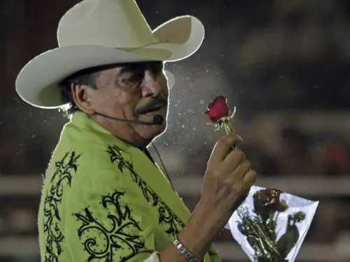 A cinco años de su muerte lanzan tema de Joan Sebastian con Calibre 50