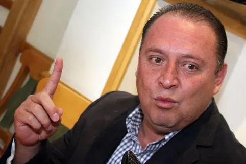 Néstor Gordillo pide a sus contrincantes respetar resultados