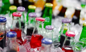 Senadores, en contra de rebaja en impuestos a refrescos