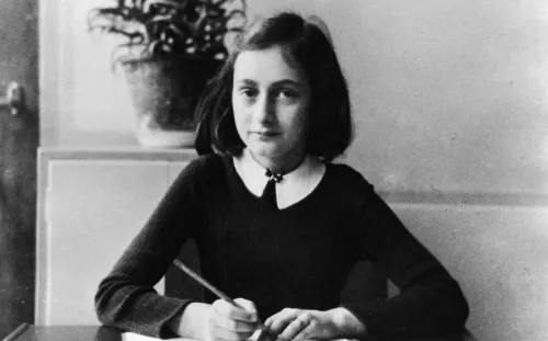 Llegó a Netflix el conmovedor documental ‘Descubriendo a Ana Frank’
