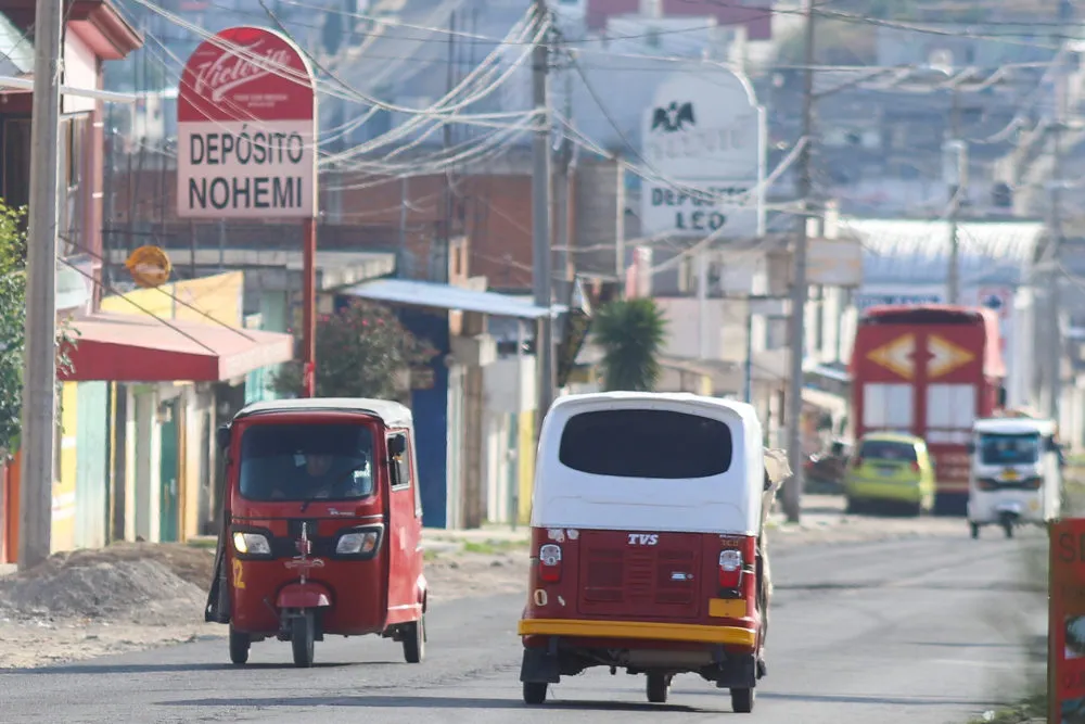 Puebla refuerza operativos contra mototaxis en vialidades principales