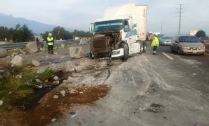 Después de tres horas, normalizan circulación en la México-Puebla