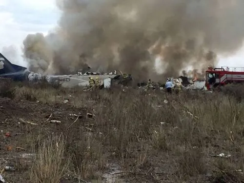 Aeroméxico separa de su cargo a los 3 pilotos del avionazo en Durango