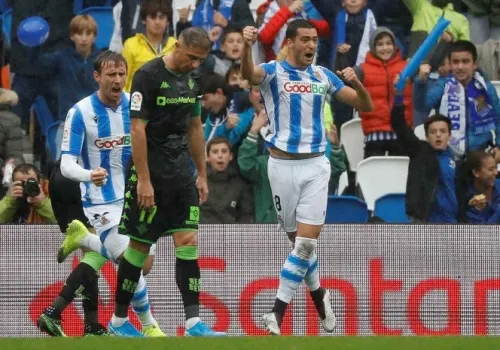 Betis se acerca a la quema del descenso
