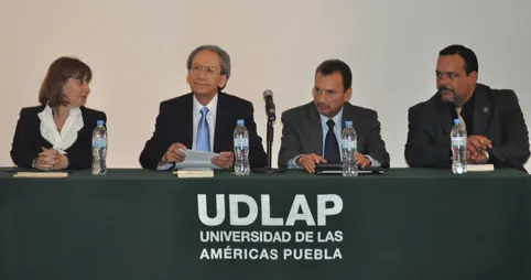 Jorge Higuera presenta en la UDLAP su libro Non bis in idem y reincidencia