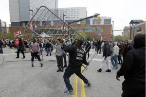 Blindan Baltimore contra violencia