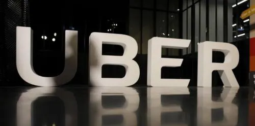 Uber despide a experto en vehículos autónomos