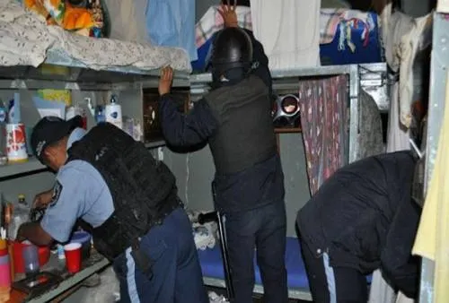 SSP realizó operativo de revisión en el Cereso de Izúcar de Matamoros