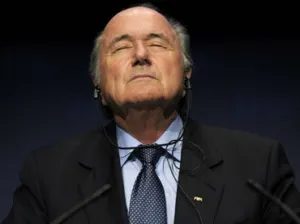 Salario de Blatter podría conocerse en marzo