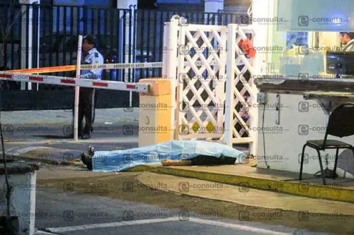 Muere hombre apuñalado en asalto en Vista Alegre