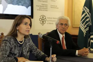 Representante de la Unesco pide resolución del Teleférico