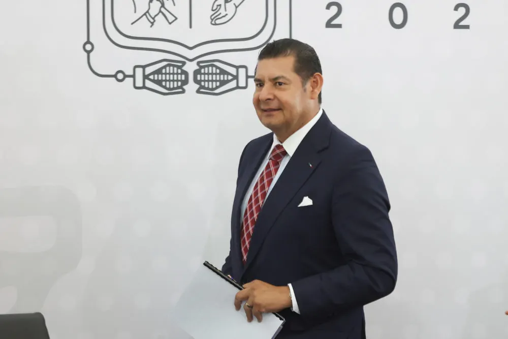 Impulsa Armenta ley para prevenir violencia en Puebla con participación ciudadana