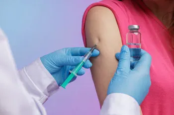 México refuerza la vacunación contra el sarampión; Salud asegura que hay vacunas suficientes para los próximos dos años