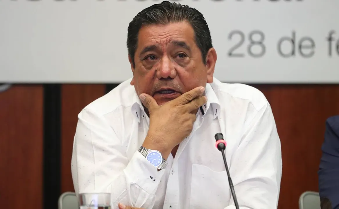 Salgado Macedonio Supuestamente la Violó; la Mamá de Claudia, Ladinamente la Mató