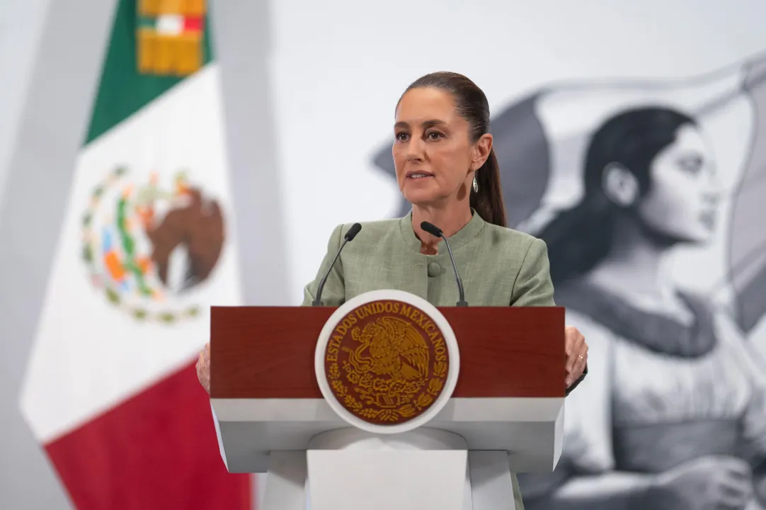 Rechaza Sheinbaum impuesto a remesas de migrantes en Estados Unidos