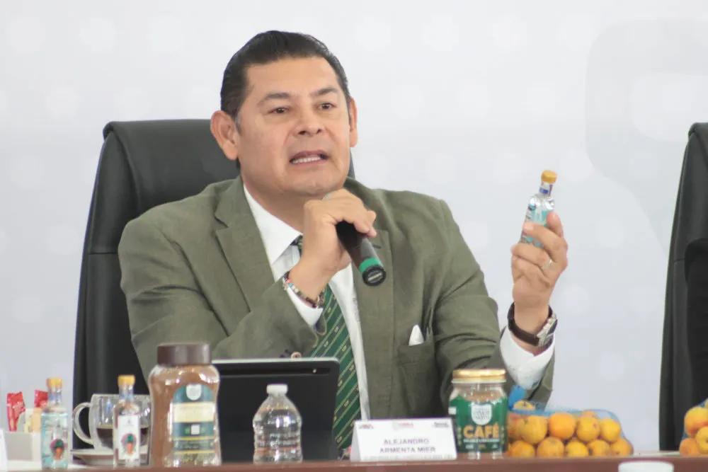 Armenta viajará a EE.UU. tras su informe para supervisar e inaugurar Casas Puebla
