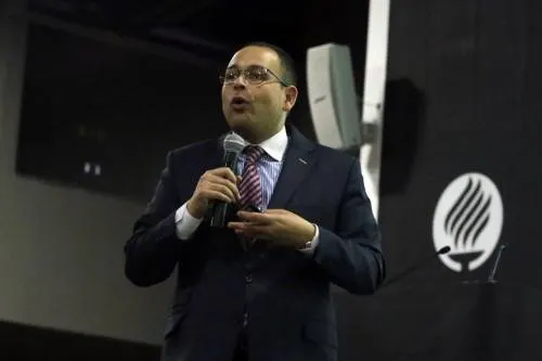 IEE comprará APP para recolección de firmas de independientes, se ahorrará 2.9 mdp en papelería