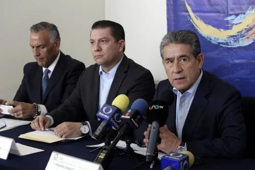 Asesinan a balazos al candidato del PRI en  Z. Mena; ofrece gobierno protección a aspirantes