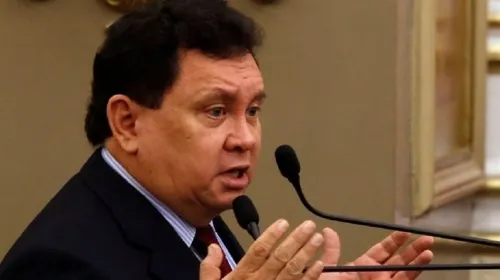 Alonso Granados se resiste a entregar la Comisión de Seguridad y podría ser sancionado