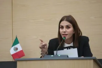Nayeli Salvatori asegura que no se permitirá la entrada de organizaciones ajenas al mercado Cosme del Razo