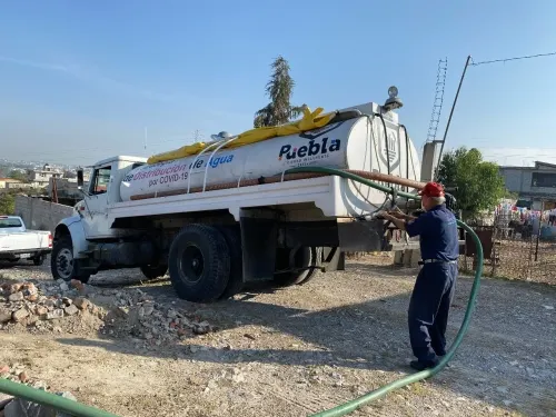 Con estrategia emergente de distribución de agua, Ayuntamiento de Puebla beneficia 80 localidades