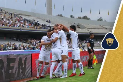 Pumas golea a los Lobos Buap 4-2 en Ciudad Universitaria