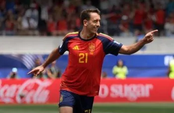 Sin despeinarse: España golea 3-0 a Austria y espera rival en octavos