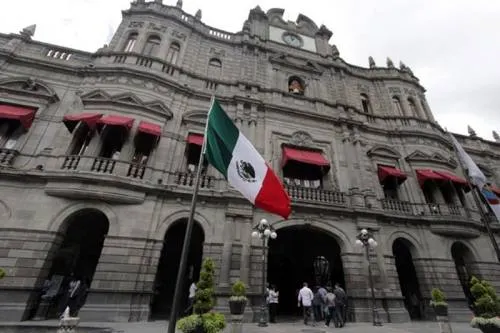 Conflicto de trabajadores sindicalizados no ha afectado trabajo del Ayuntamiento de Puebla, aseguran