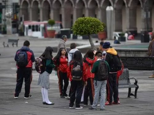 Más de 70 mil escuelas regresan a clases este martes tras sismo: SEP