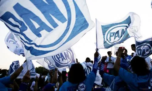 Líder del PAN en Puebla llama a panistas a refrendar sus datos para depurar padrón