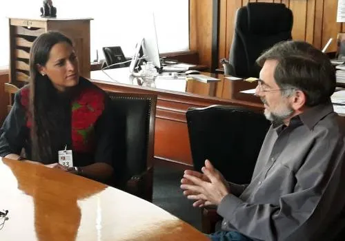 Sostiene diálogo directora del IMACP en Bellas Artes
